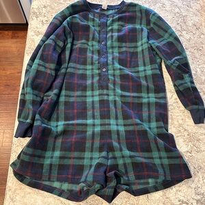 Old Navy Womens Size Large Green Plaid Fleece Henley Pajama Long Sleeve Romper